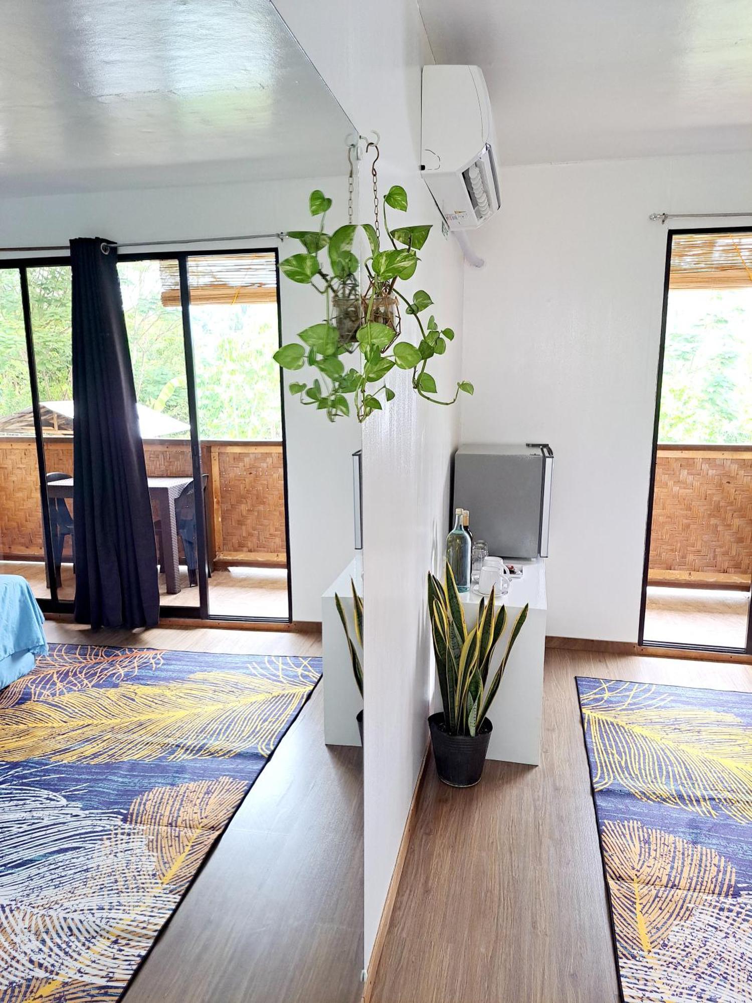 Bougainvillea Guesthouse San Juan (Siquijor) Exterior photo