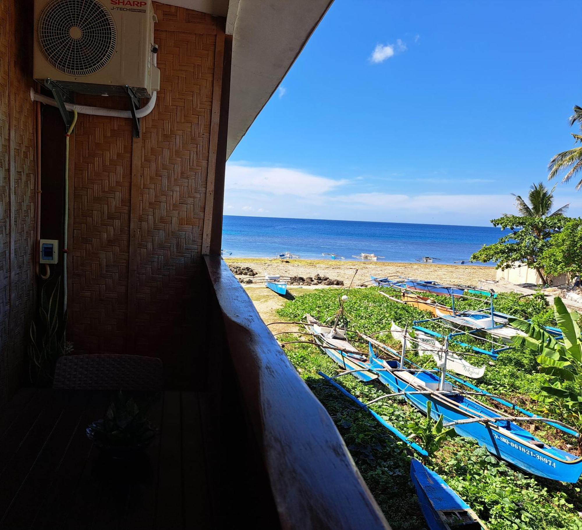 Bougainvillea Guesthouse San Juan (Siquijor) Exterior photo