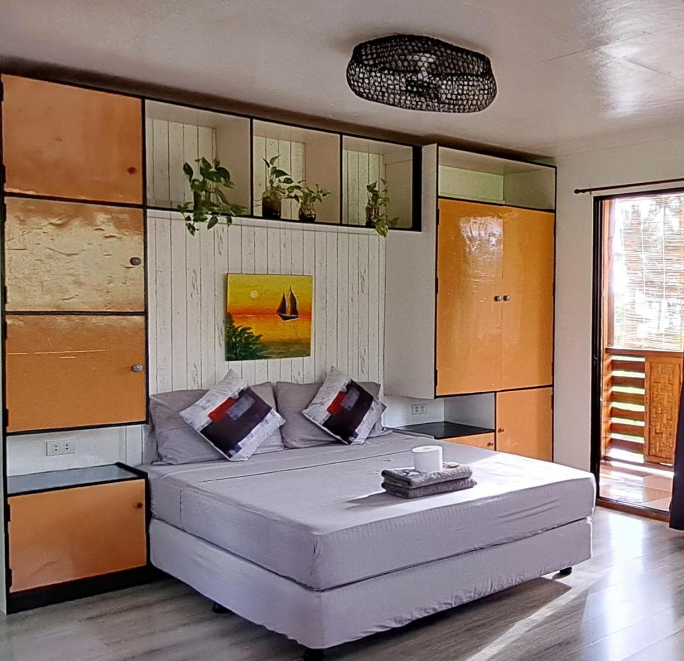 Bougainvillea Guesthouse San Juan (Siquijor) Exterior photo