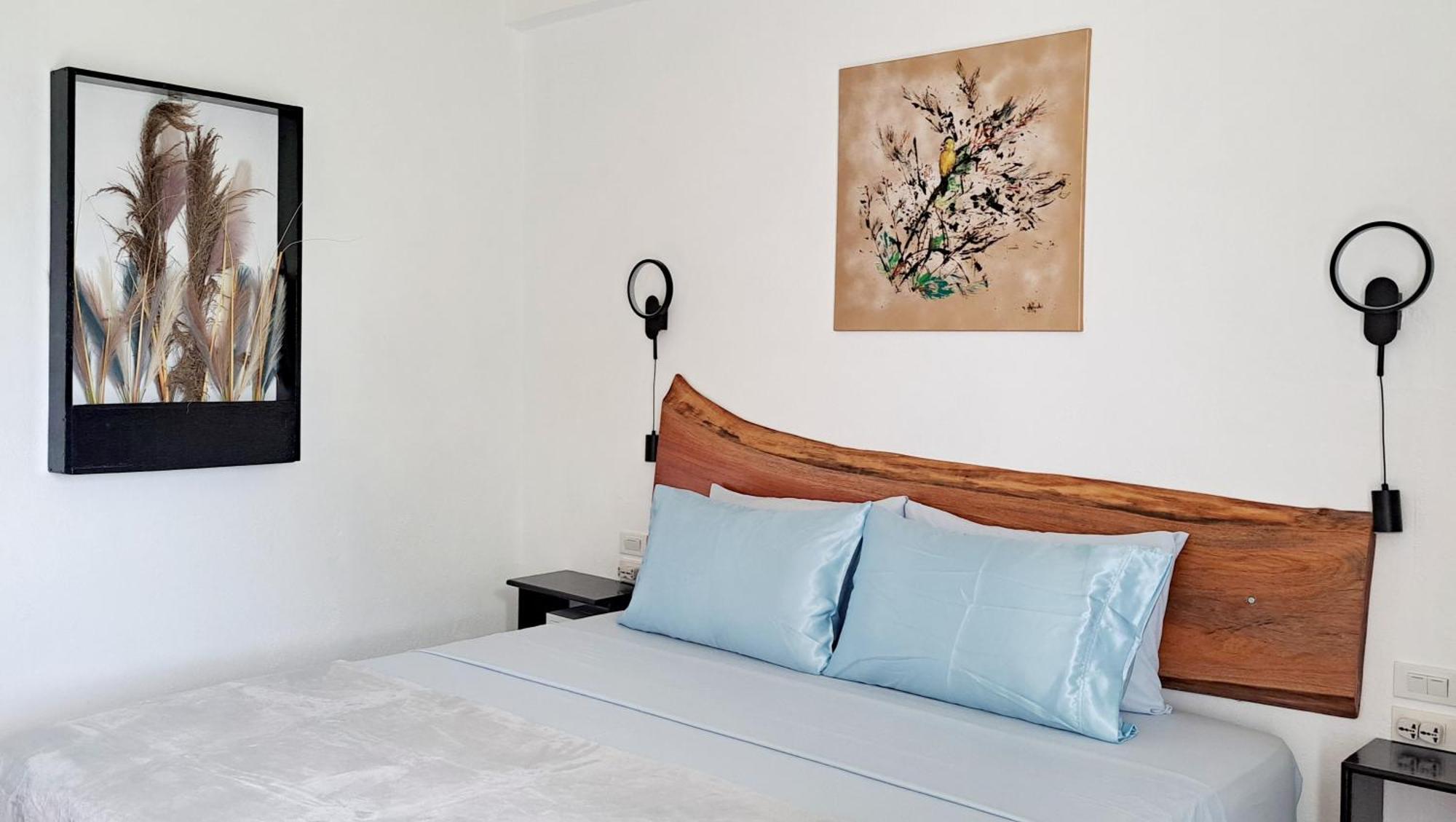 Bougainvillea Guesthouse San Juan (Siquijor) Exterior photo